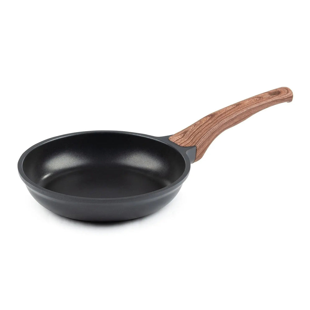 Black Line Frying Pan